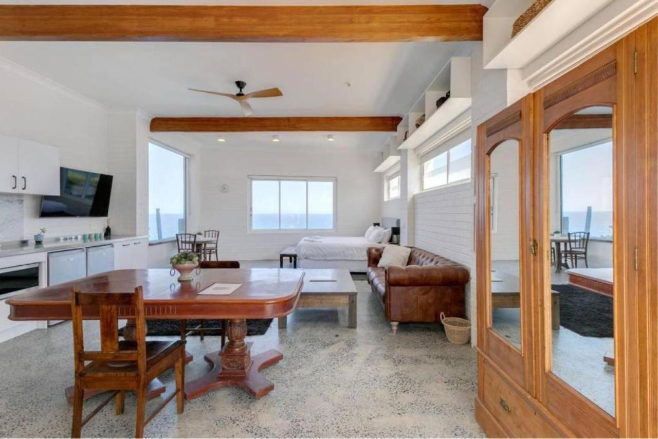 Upscale Cliffside Studio With Ocean Views North Bondi سيدني المظهر الخارجي الصورة