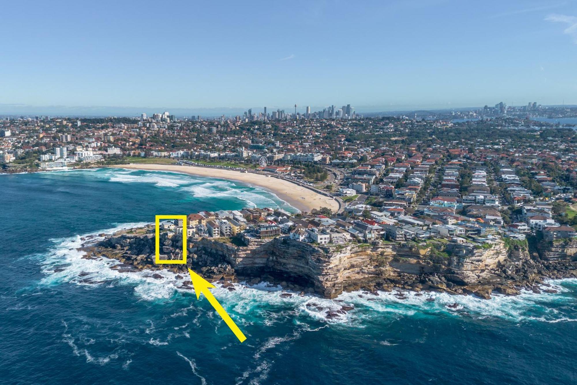 Upscale Cliffside Studio With Ocean Views North Bondi سيدني المظهر الخارجي الصورة